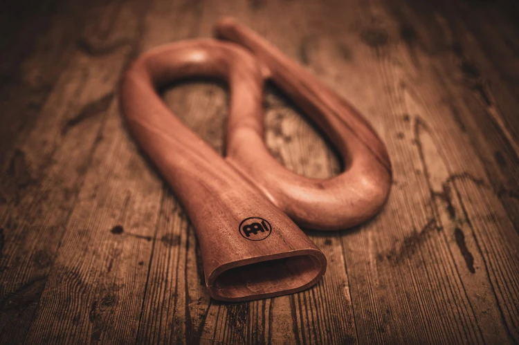 MEINL-Sonic-Energy-S-shaped-Pro-Didgeridoo-Tuning-D-DDPROFSD_4ebfa7c.jpg