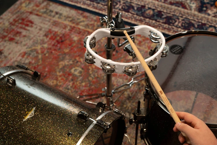 HTMT2WH tamburyn meinl biały z uchwytem silesia drum 7.jpg