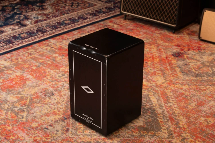 AETLSBK cajon marki meinl czarny cajon, sklep perkusyjny silesia drum 2.jpg