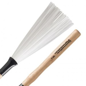 INNOVATIVE PERCUSSION BR-3 nylon brushes