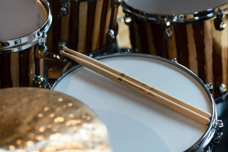 meinl-sb623-hickory-dirk-verbeuren-drumstick